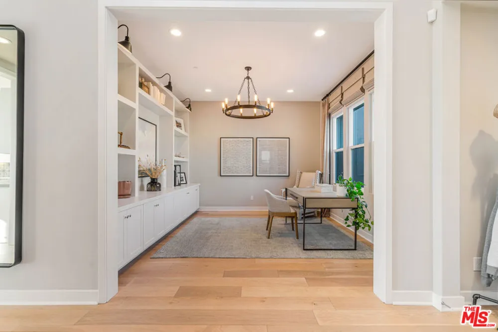 28609 Windbreak Terrace Santa Clarita, CA 91350