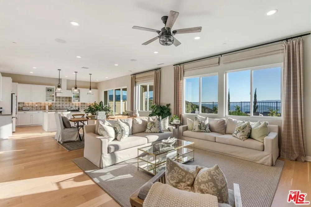 28609 Windbreak Terrace Santa Clarita, CA 91350