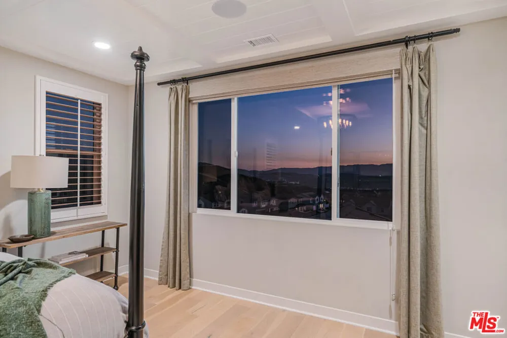 28609 Windbreak Terrace Santa Clarita, CA 91350