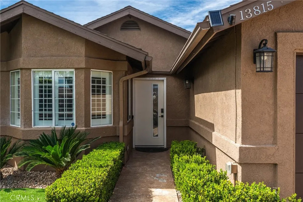 13815 Del Ray Lane Desert Hot Springs, CA 92240