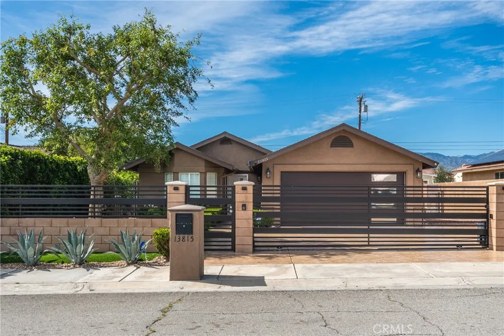 13815 Del Ray Lane Desert Hot Springs, CA 92240