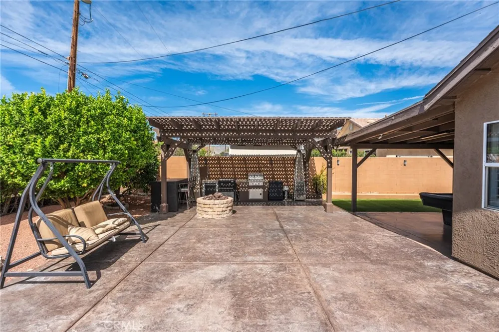 13815 Del Ray Lane Desert Hot Springs, CA 92240