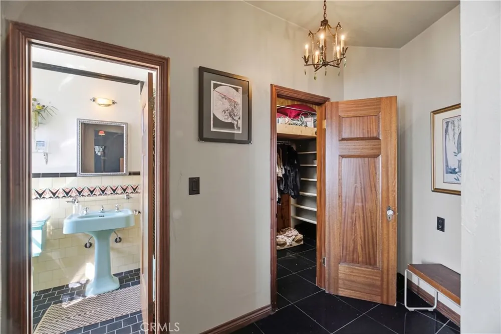 800 E Ocean #1006 Long Beach, CA 90802