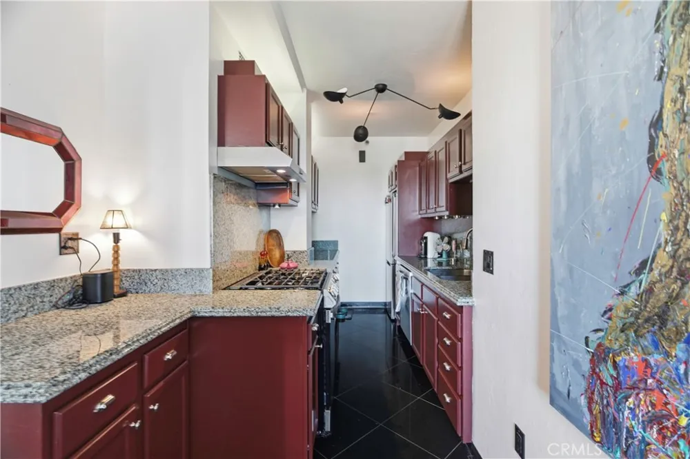 800 E Ocean #1006 Long Beach, CA 90802