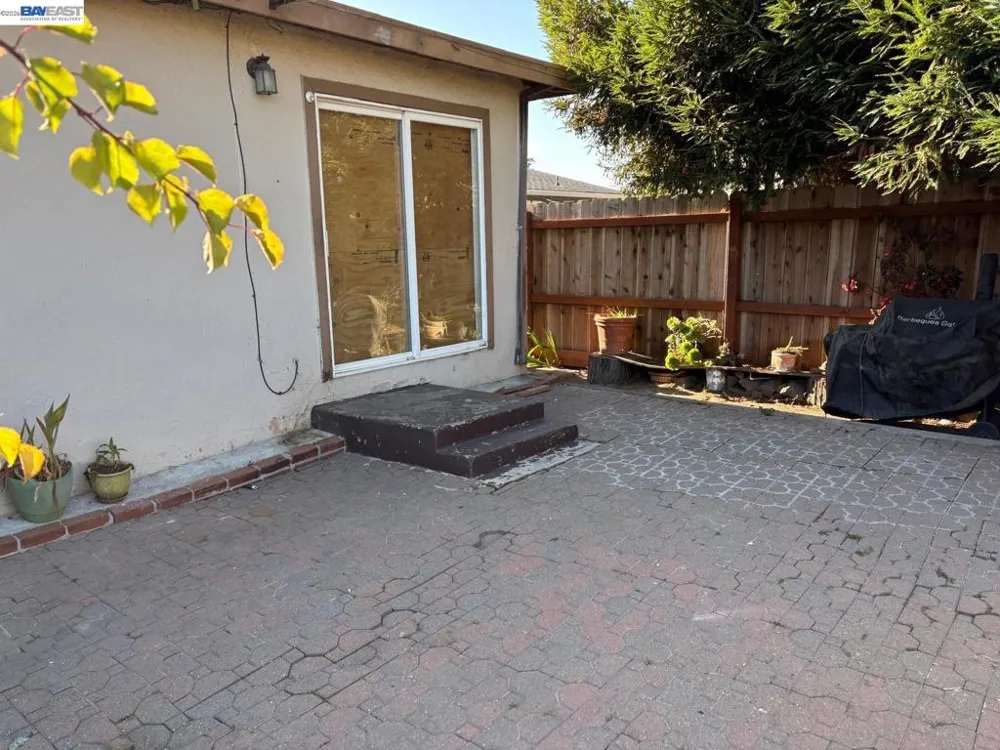 316 S 28th st Richmond, CA 94804