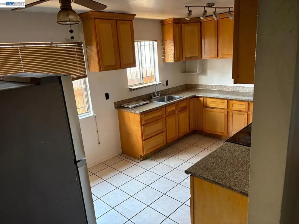 316 S 28th st Richmond, CA 94804