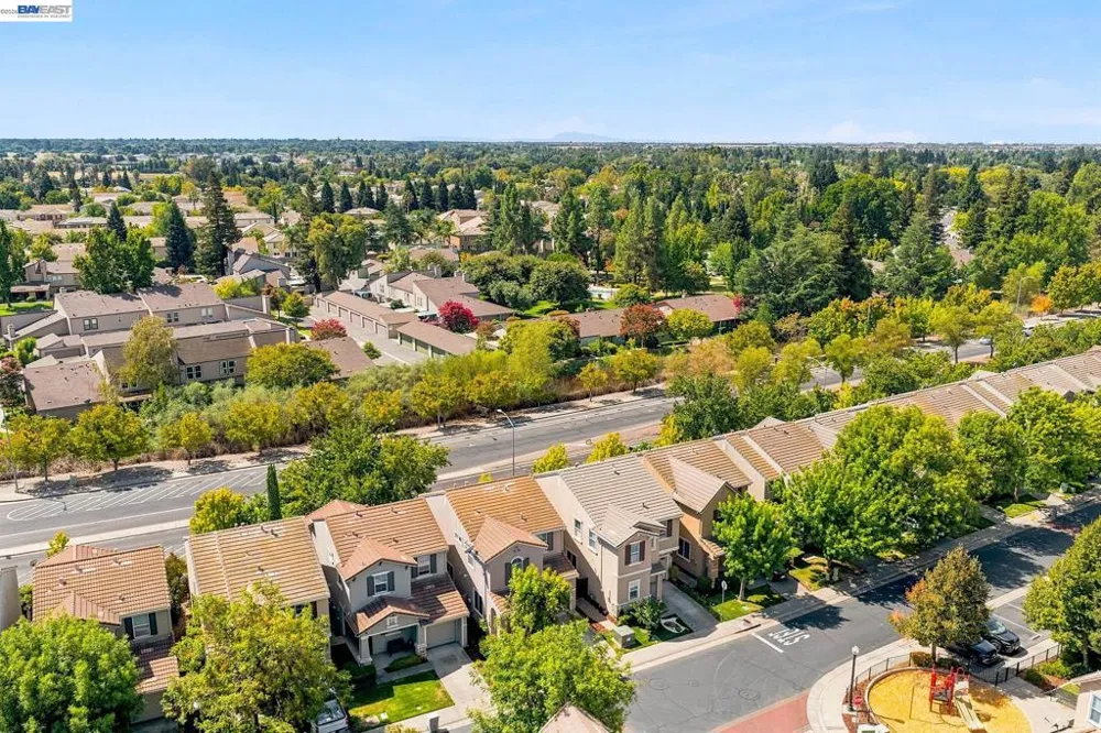 2401 Coffeeberry Road West Sacramento, CA 95691