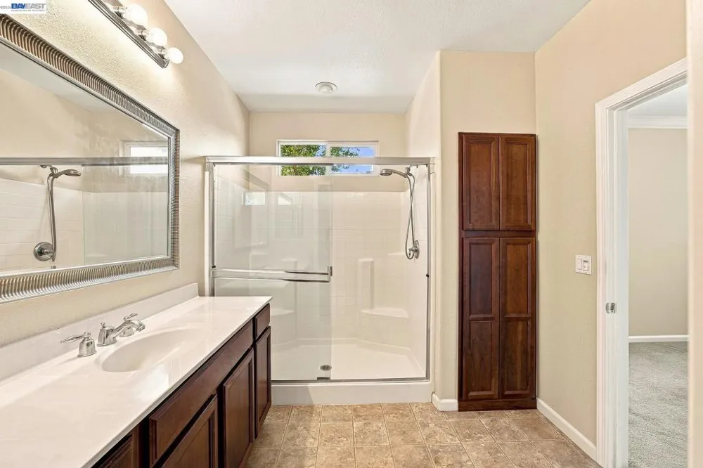 2401 Coffeeberry Road West Sacramento, CA 95691