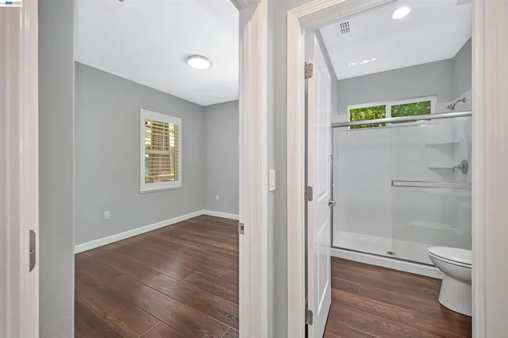 724 Topiary Ln Mountain House, CA 95391