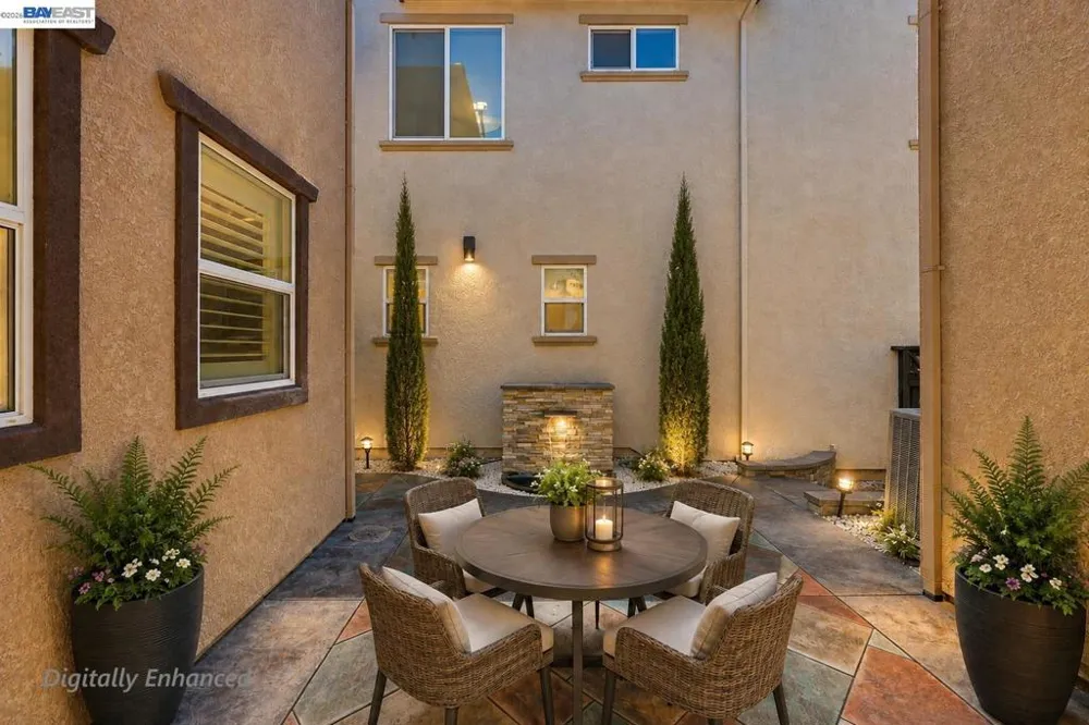 724 Topiary Ln Mountain House, CA 95391