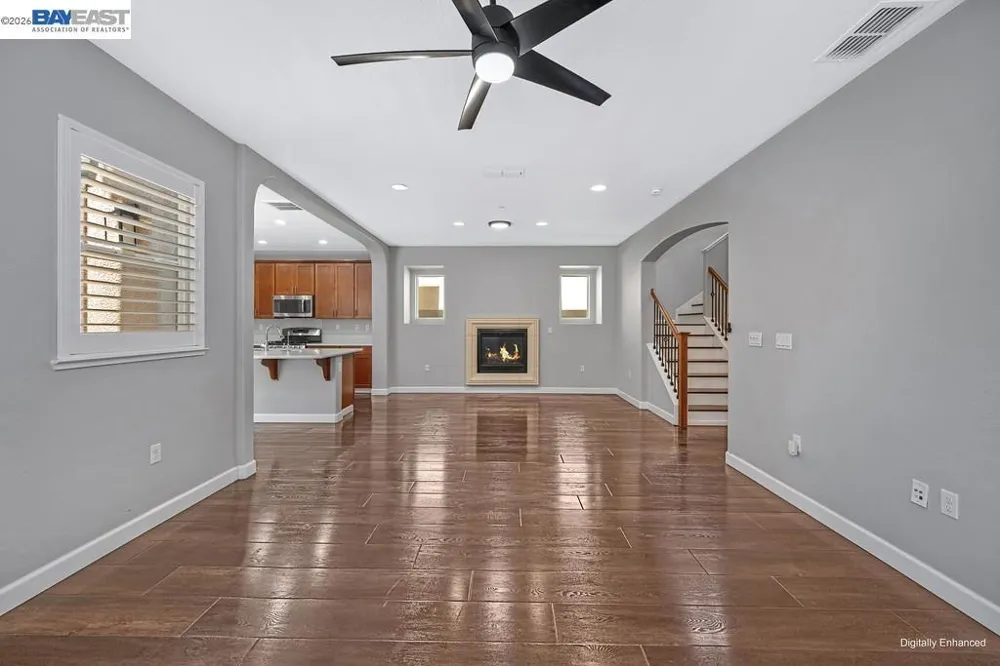 724 Topiary Ln Mountain House, CA 95391
