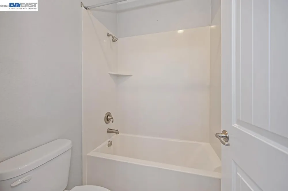724 Topiary Ln Mountain House, CA 95391