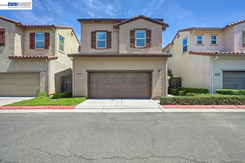 724 Topiary Ln Mountain House, CA 95391