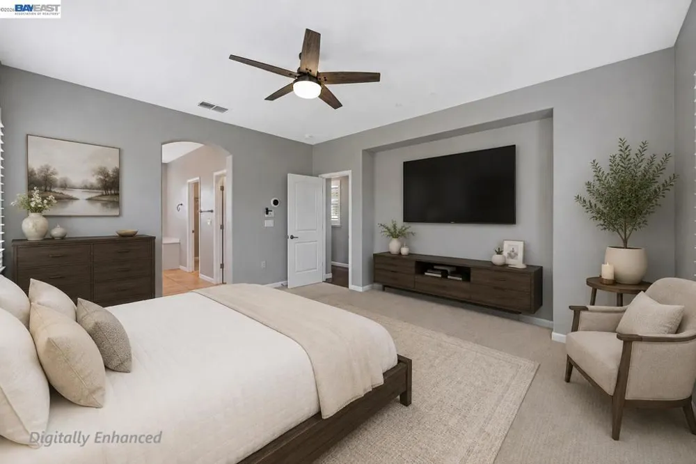 724 Topiary Ln Mountain House, CA 95391