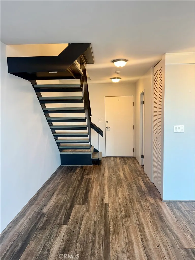 531 Esplanade #909 Redondo Beach, CA 90277