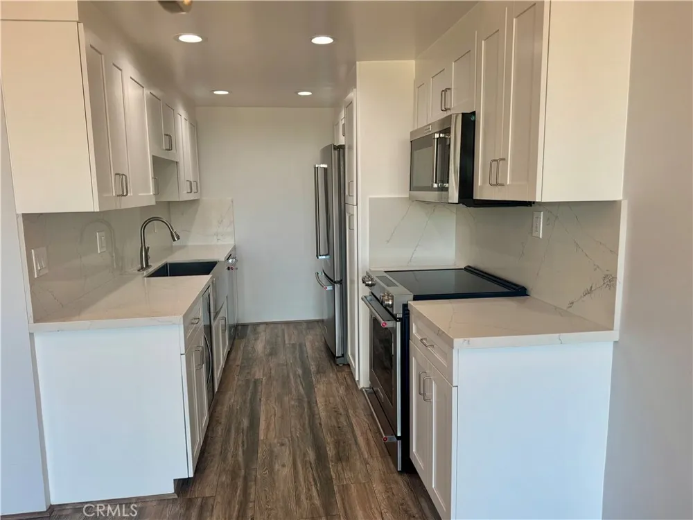 531 Esplanade #909 Redondo Beach, CA 90277