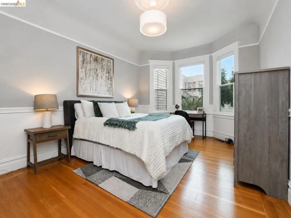856 York Street San Francisco, CA 94110