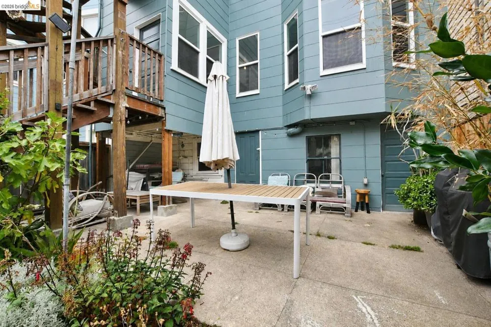 856 York Street San Francisco, CA 94110