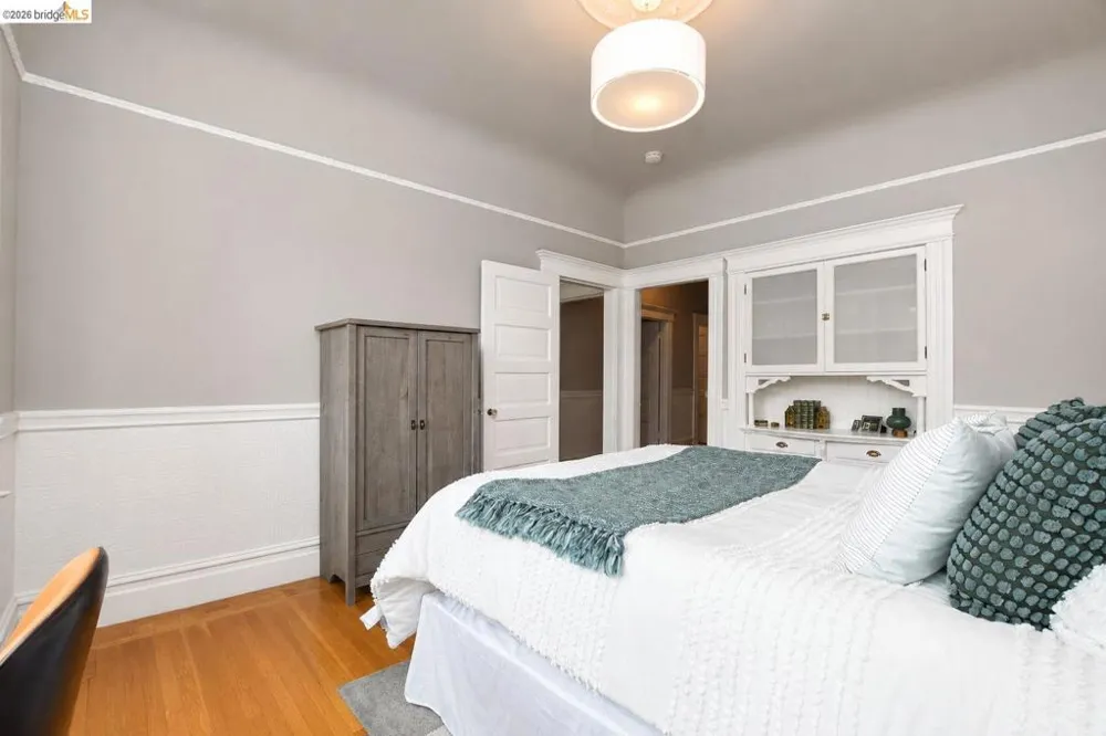 856 York Street San Francisco, CA 94110