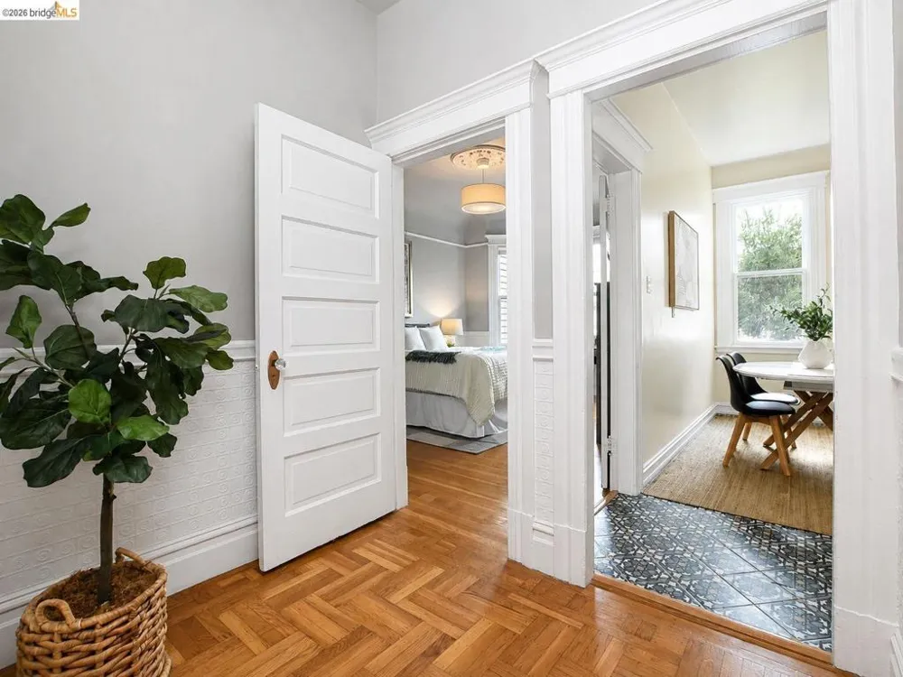 856 York Street San Francisco, CA 94110