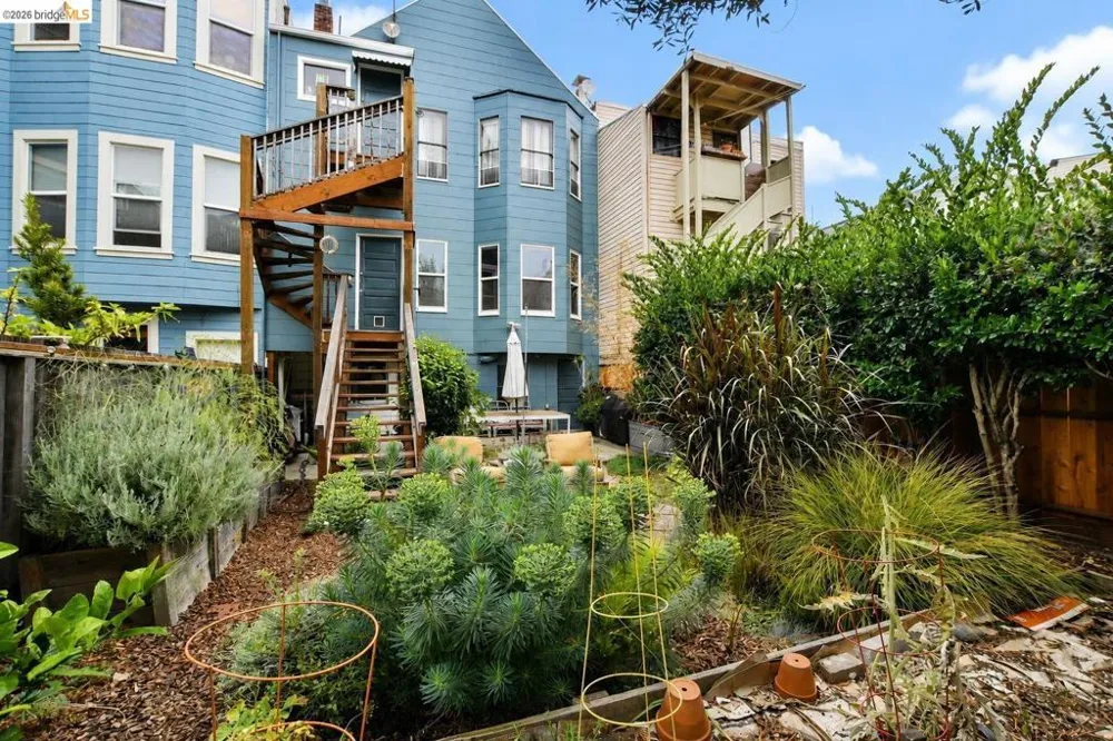 856 York Street San Francisco, CA 94110