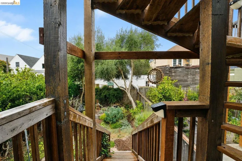 856 York Street San Francisco, CA 94110