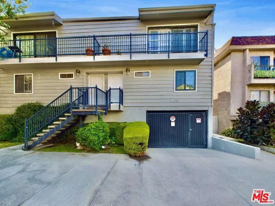 4551 Kester Avenue #1 Sherman Oaks, CA 91403
