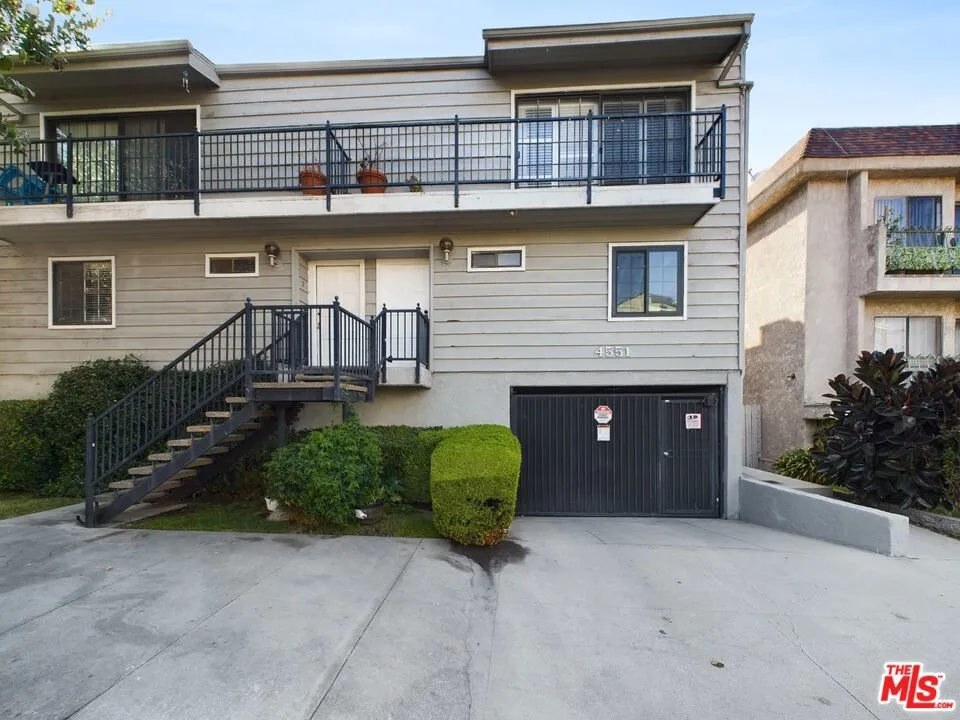 4551 Kester Avenue #1 Sherman Oaks, CA 91403