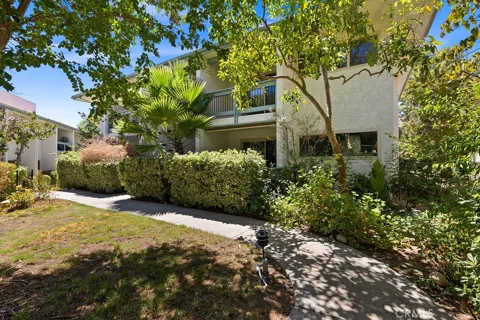 4716 Park Granada #198