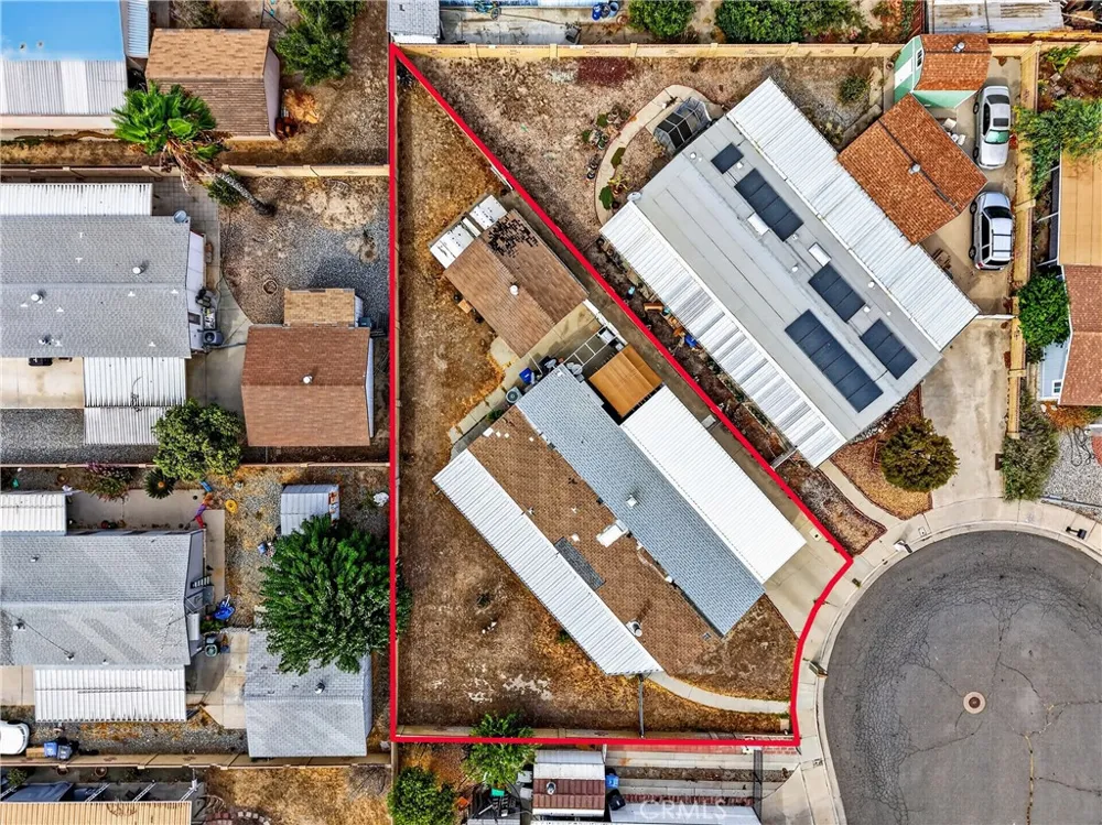 209 Flora vista Street San Jacinto, CA 92582