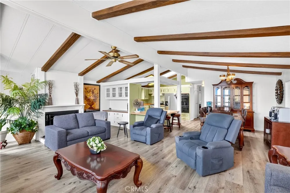209 Flora vista Street San Jacinto, CA 92582