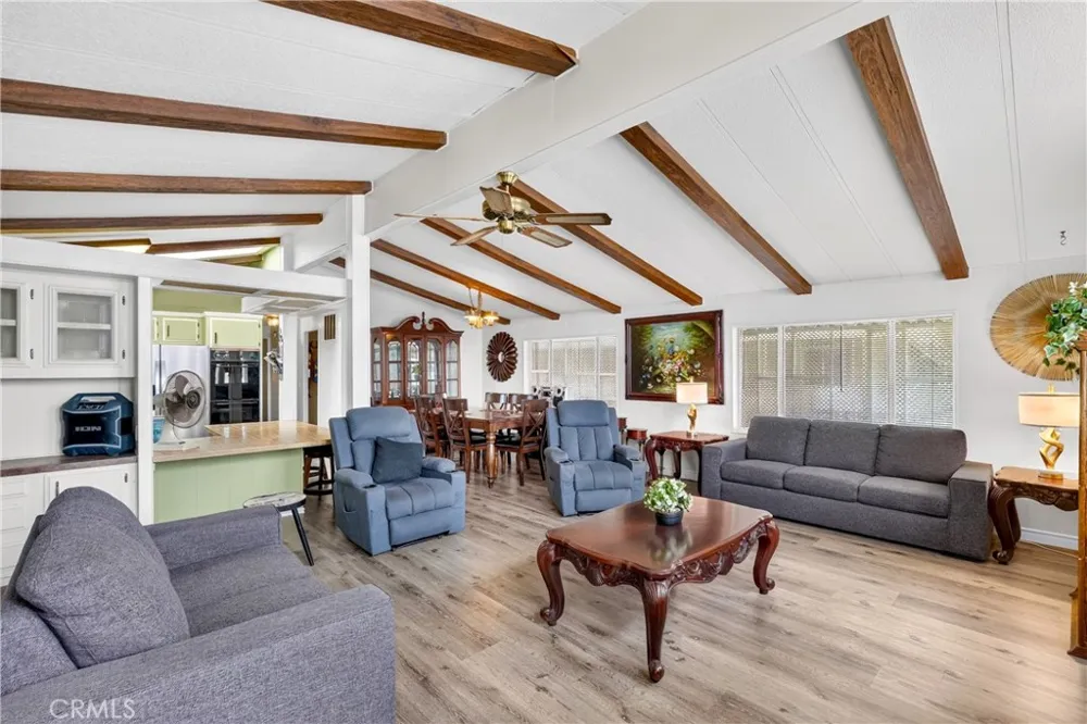 209 Flora vista Street San Jacinto, CA 92582