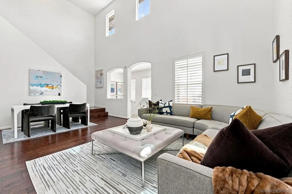 2733 Piantino Circle San Diego, CA 92108