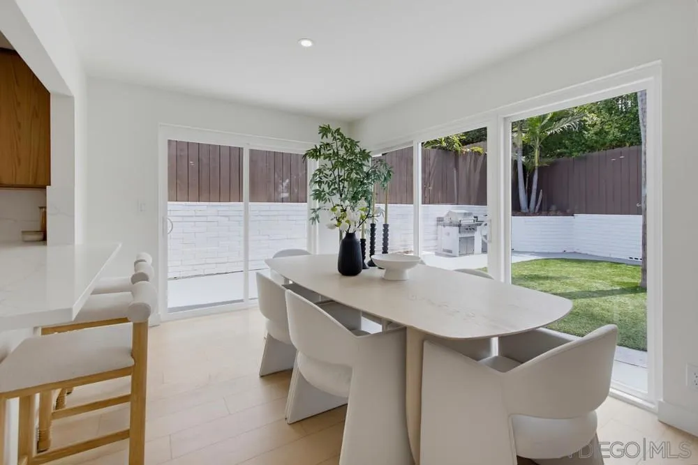 6183 Rockhurst San Diego, CA 92120