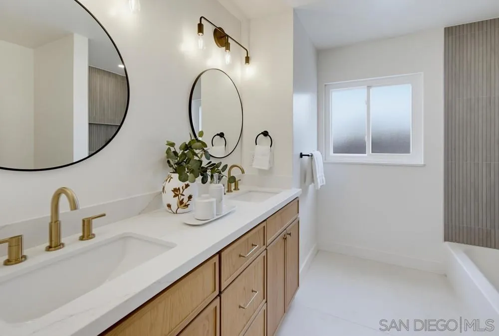 6183 Rockhurst San Diego, CA 92120