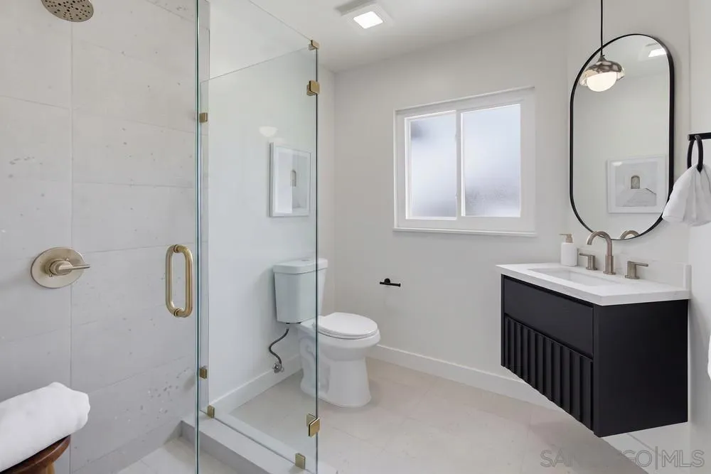 6183 Rockhurst San Diego, CA 92120