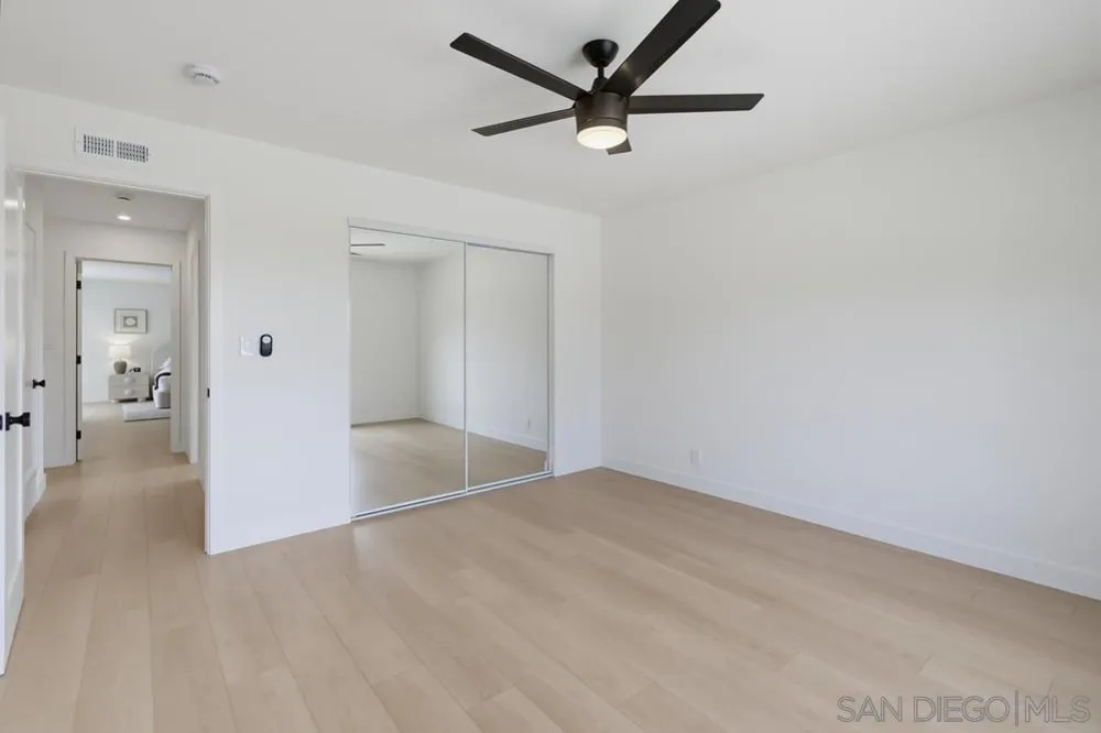 6183 Rockhurst San Diego, CA 92120