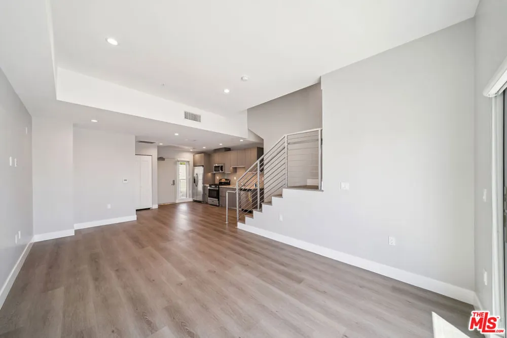 1223 Hayworth Avenue #9 West Hollywood, CA 90046