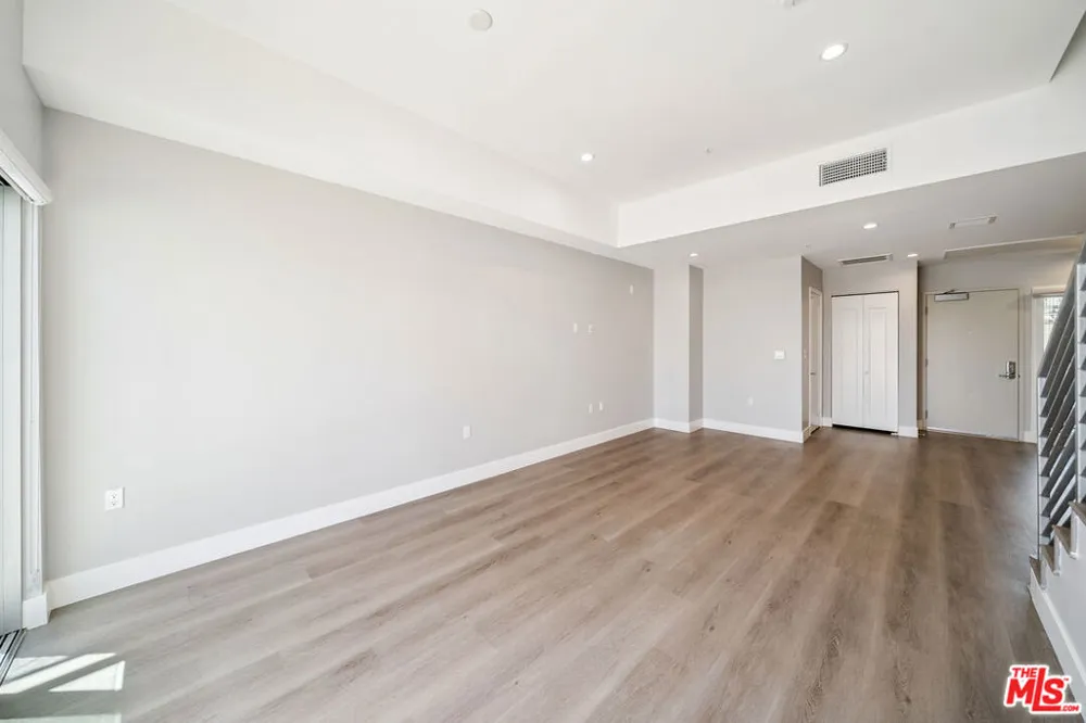 1223 Hayworth Avenue #9 West Hollywood, CA 90046