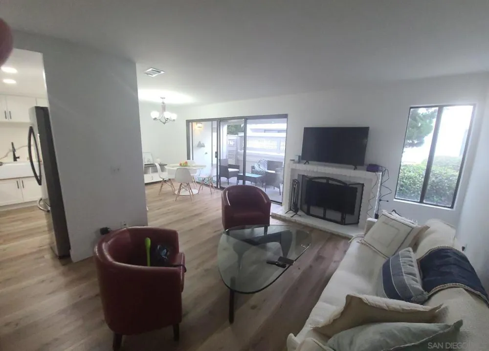 546 VIA DE LA VALLE #F Solana Beach, CA 92075