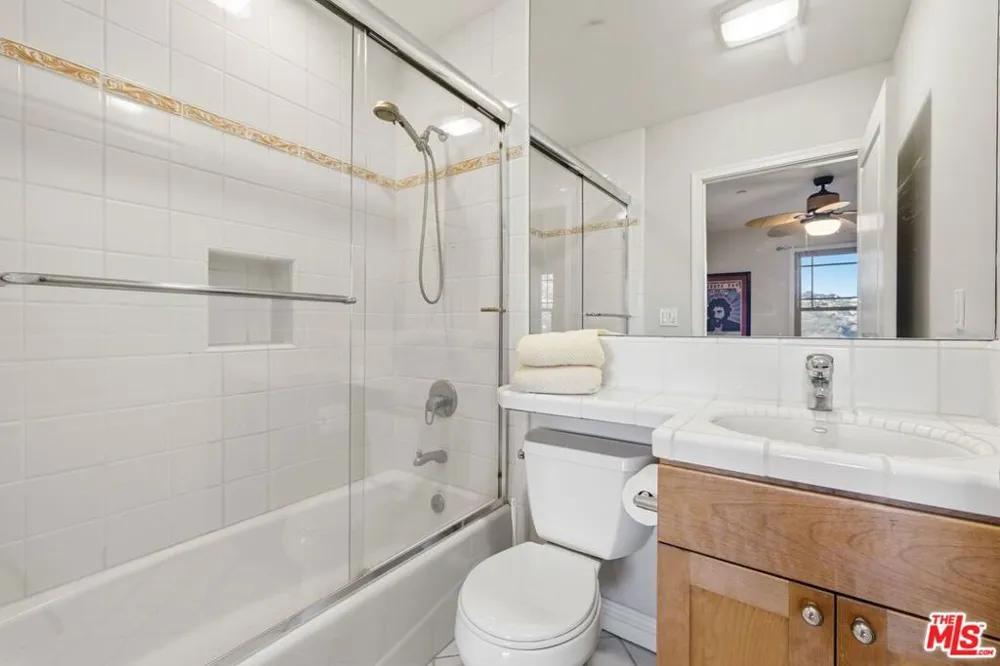 20634 Medley Lane Topanga, CA 90290