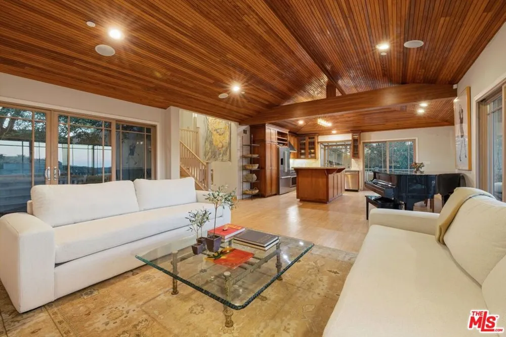 20634 Medley Lane Topanga, CA 90290