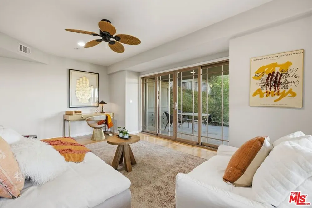 20634 Medley Lane Topanga, CA 90290