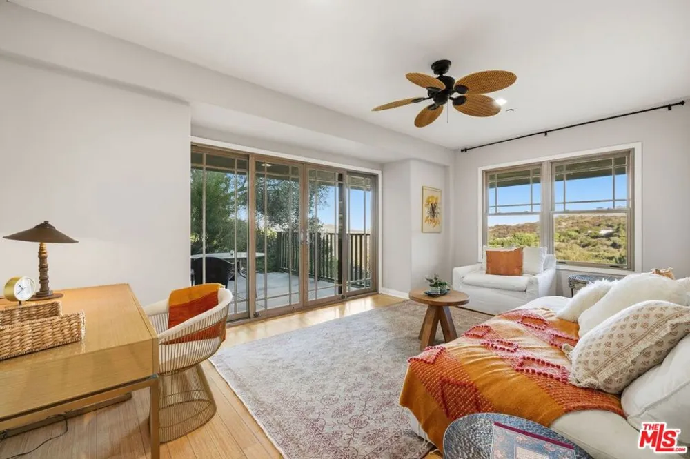 20634 Medley Lane Topanga, CA 90290