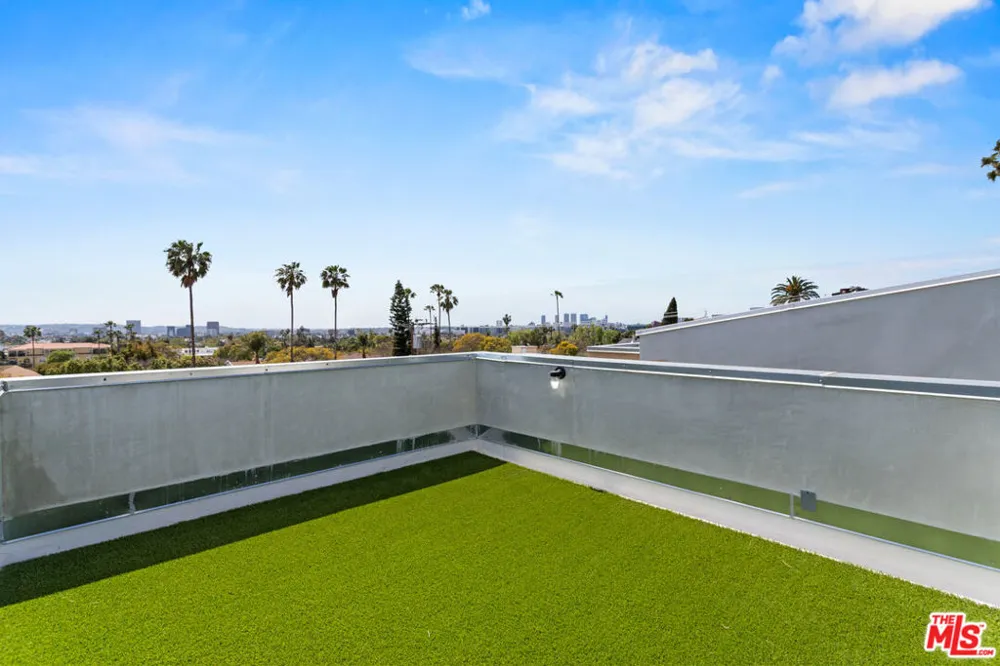 1223 Hayworth Avenue #3 West Hollywood, CA 90046