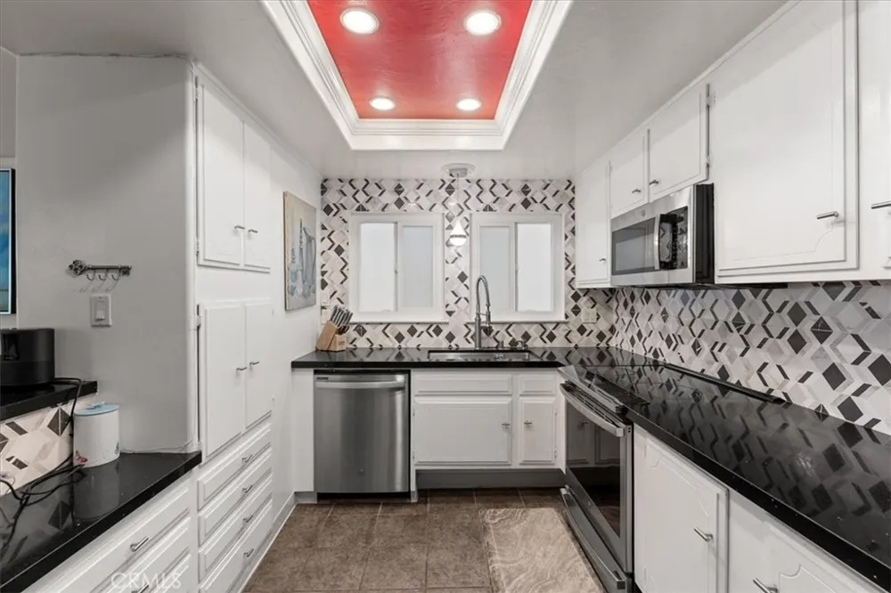 2244 Via Puerta #P Laguna Woods, CA 92637