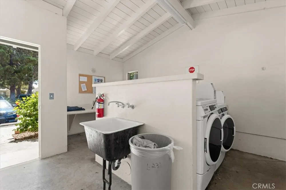 2244 Via Puerta #P Laguna Woods, CA 92637