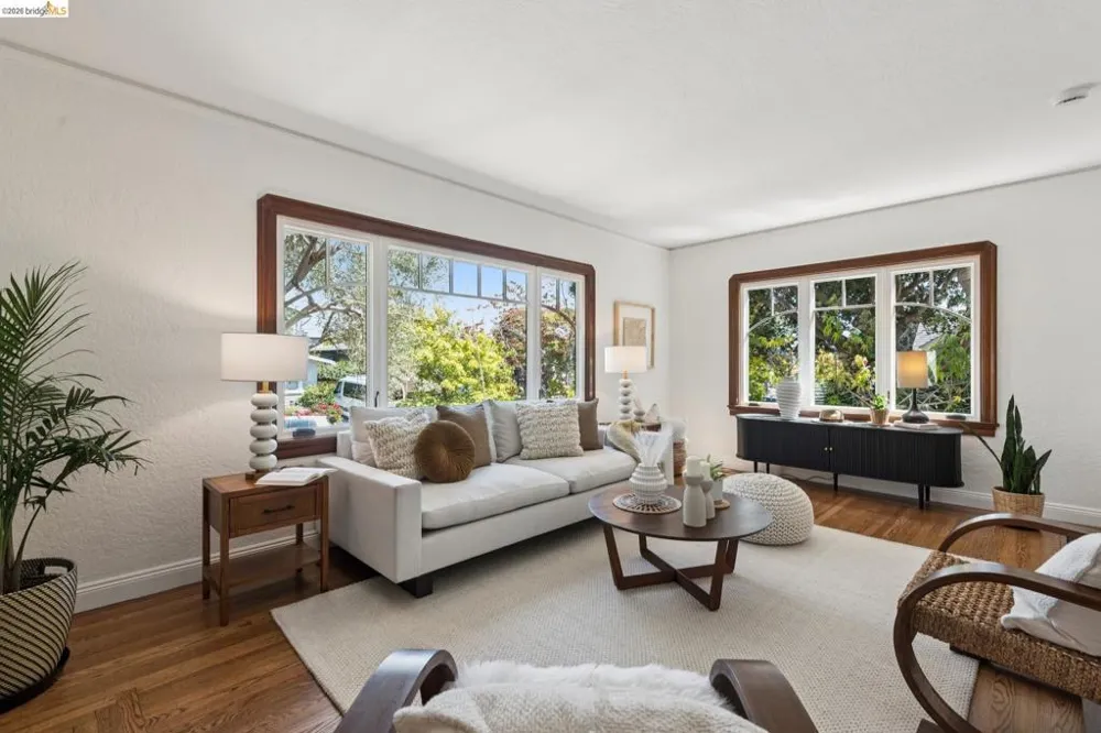1322 Stannage Ave Berkeley, CA 94702