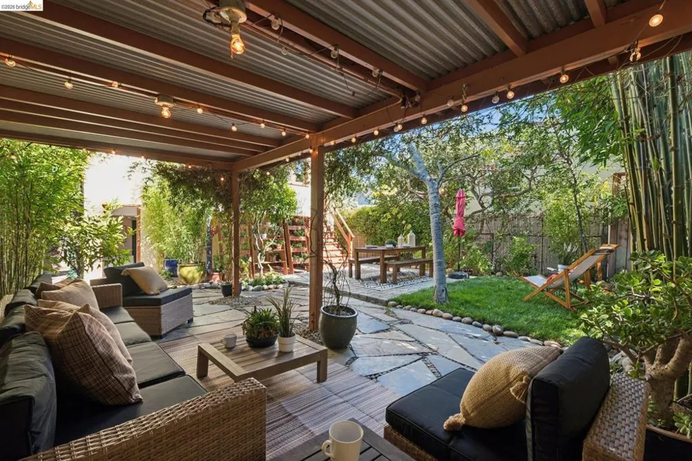1322 Stannage Ave Berkeley, CA 94702