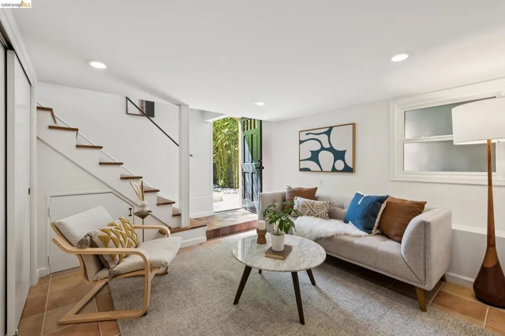 1322 Stannage Ave Berkeley, CA 94702